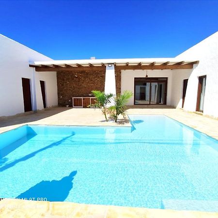 Galdana Villa Chiclana de la Frontera Dış mekan fotoğraf